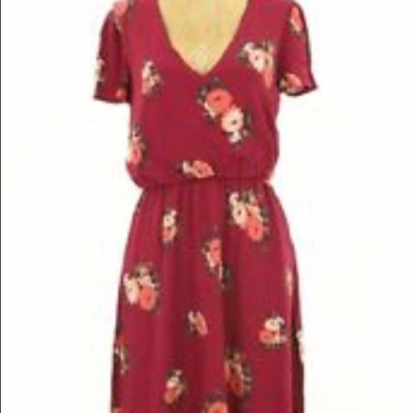 Wayf Blouson Dress - Picture 3 of 3